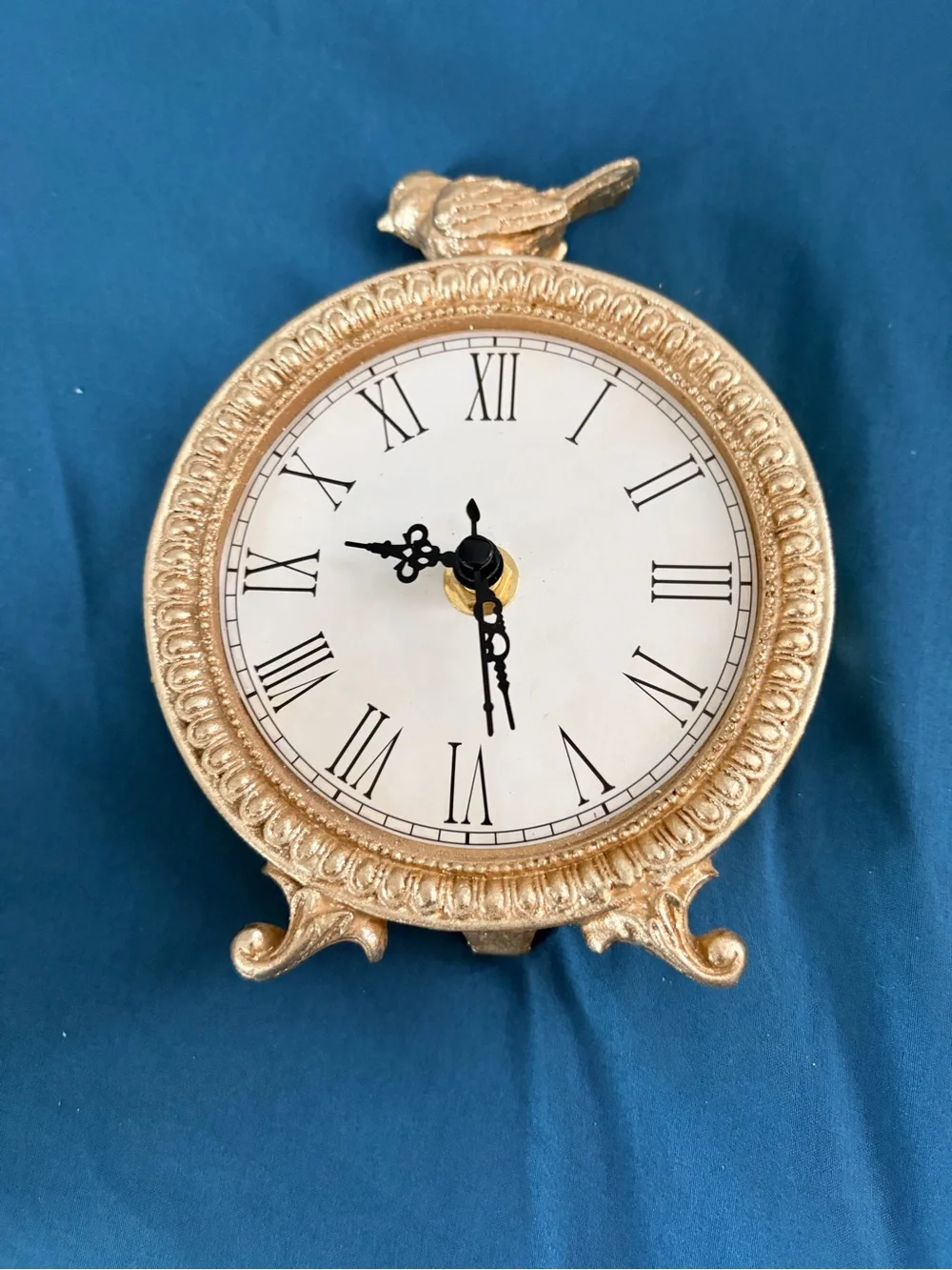 French Provincial Style Gold Bird Mantel Clock Roman Numerals Ornate